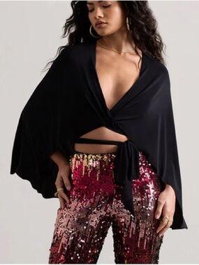 SCORPIO Top